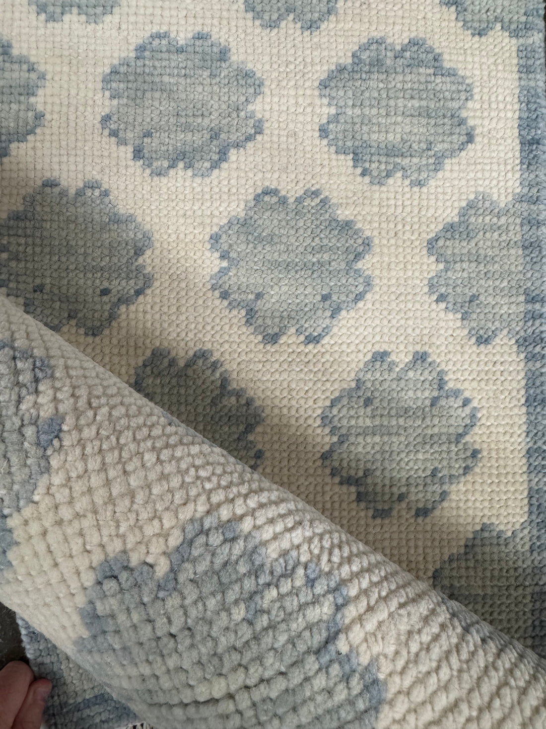 Charlotte's Webb - 3x7 Blue