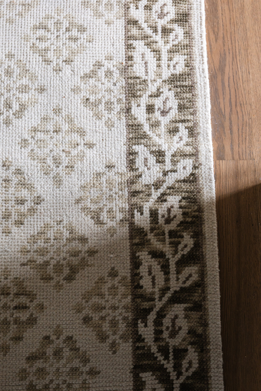 Jenny from the Blockprint - Ivory 3x11