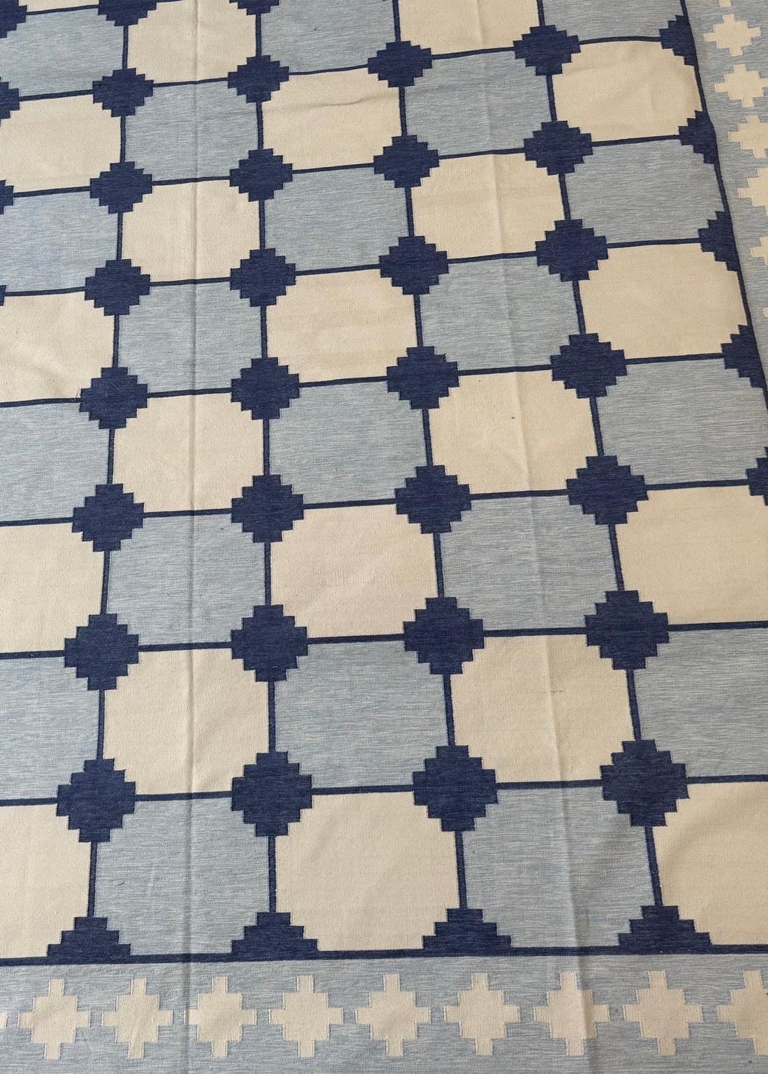 Dancing on My Own 9x12