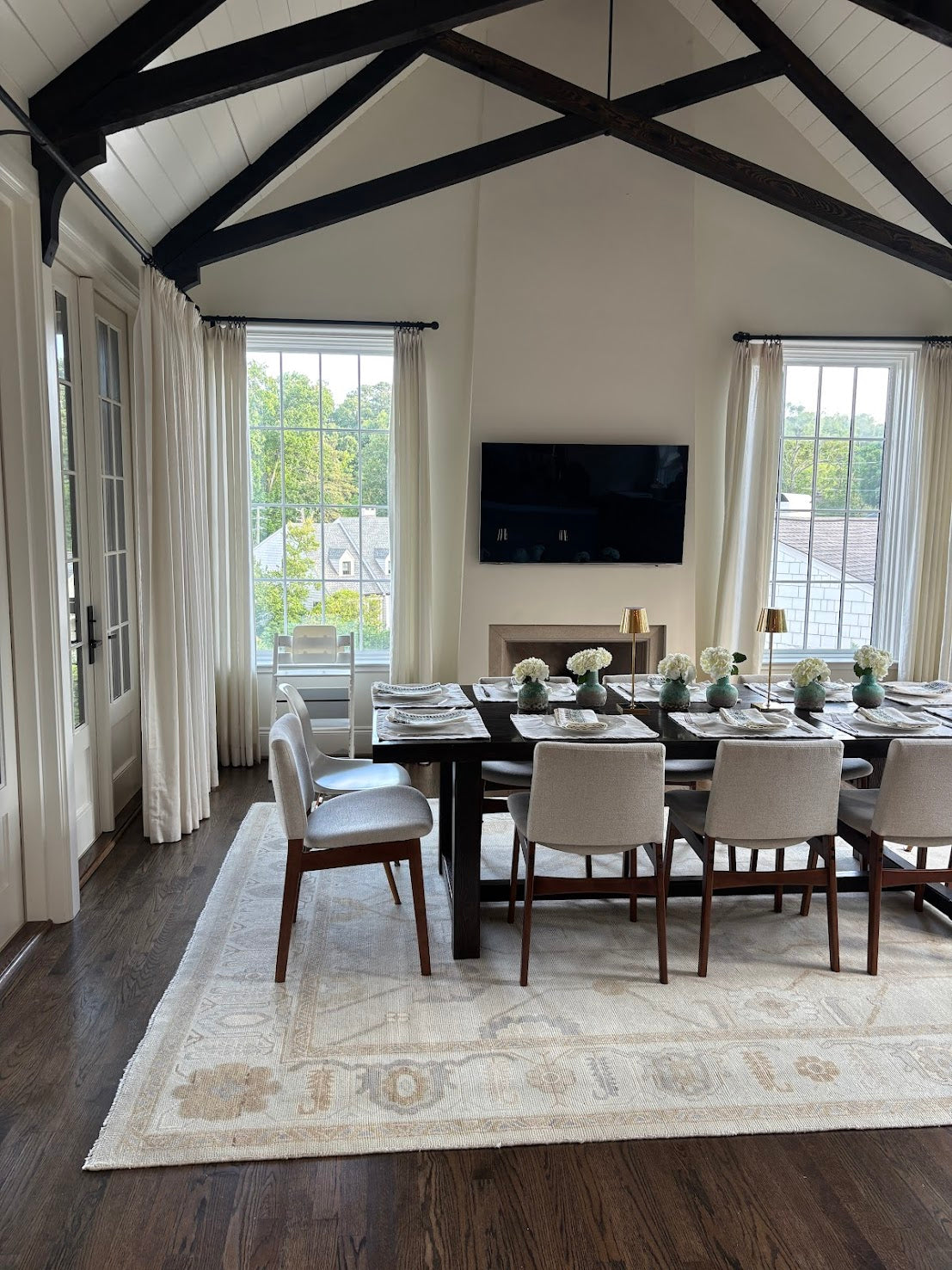 Meet Joe Black – English Village Lane