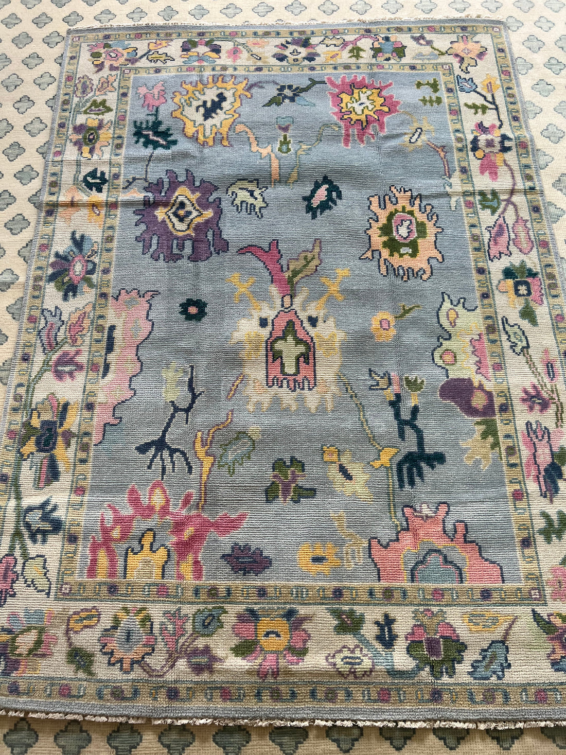 Bebe in the Corner - 3x7