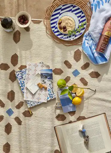 The Santorini Indoor/Outdoor