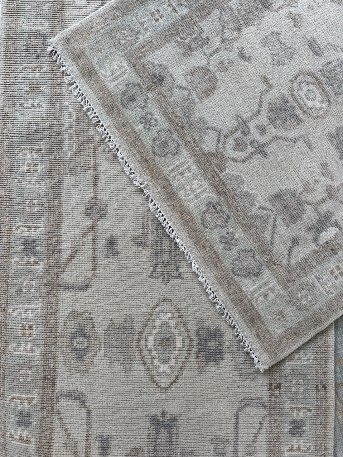 Meet Joe Black - 2.83x7.42