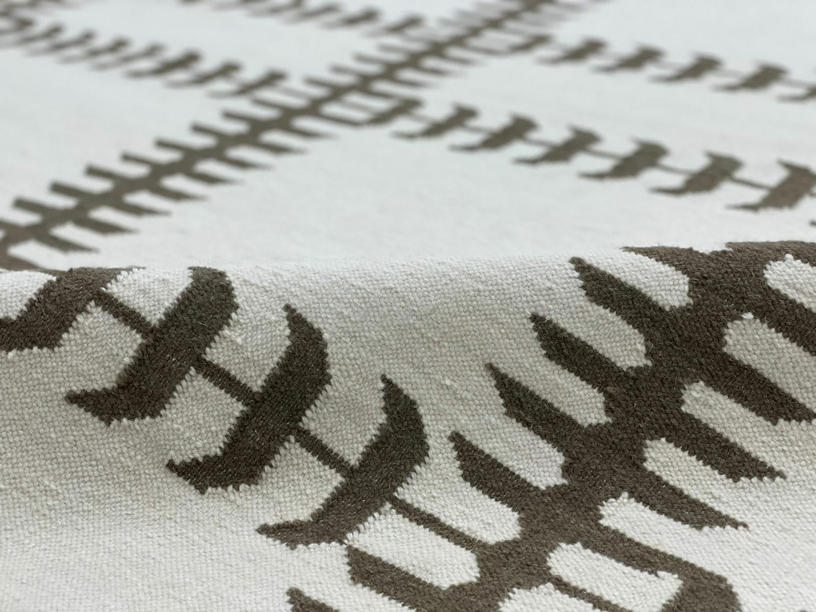 Touchdown Rugs Touchdown – English Village Lane