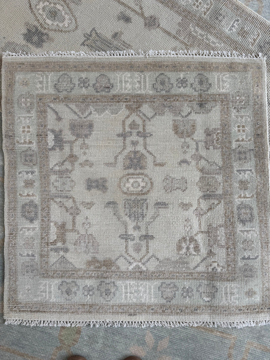 Meet Joe Black - 3x3