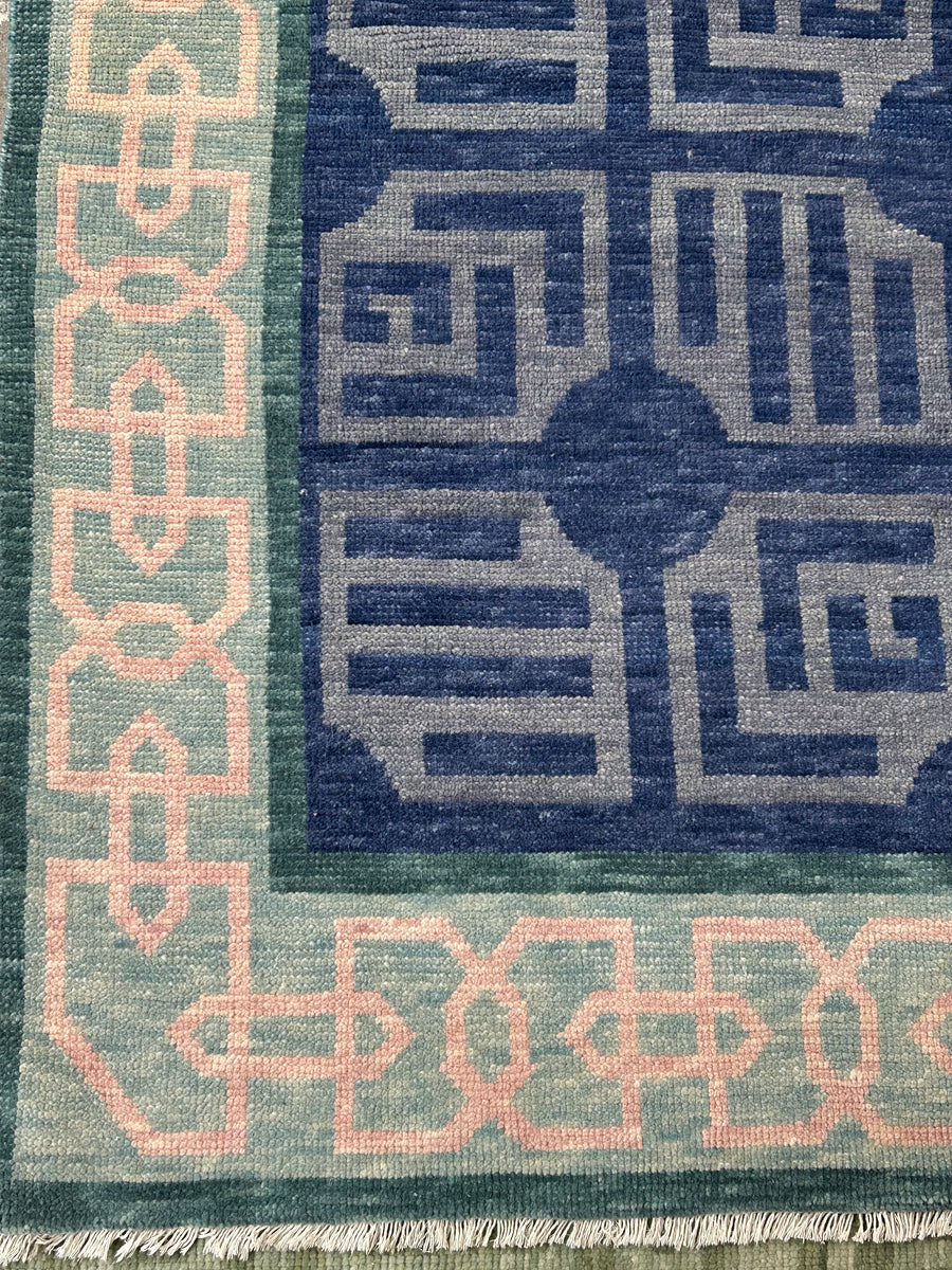 Chain Reaction 12'2" x 14'4" with Custom Cutout - Warehouse Sale