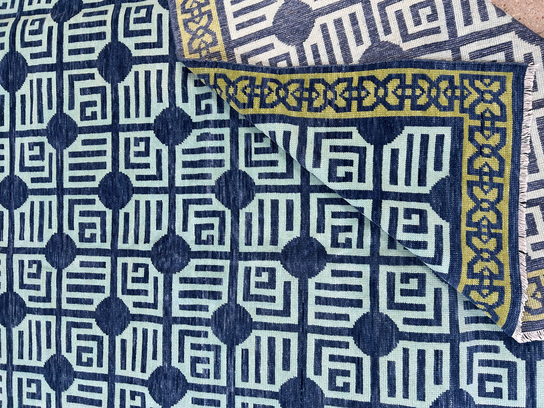 Chain Reaction Custom Colors 11x13 - Warehouse Sale