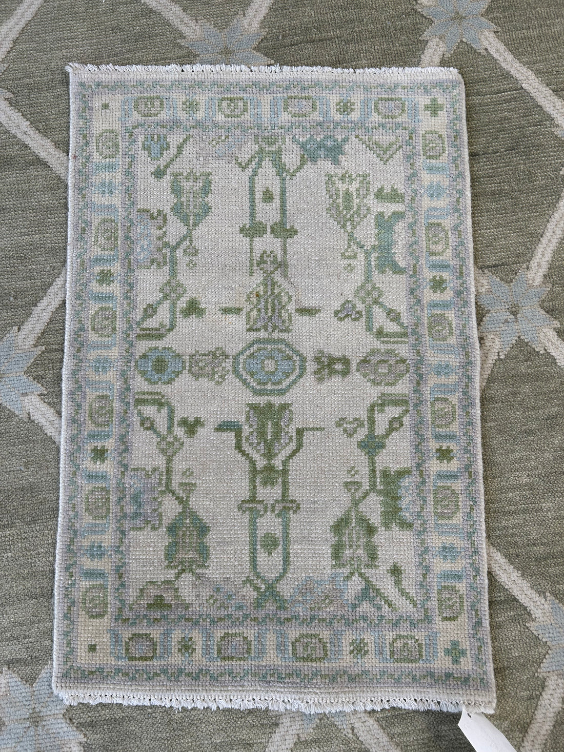 Edelweiss - 2x3 Warehouse Sale