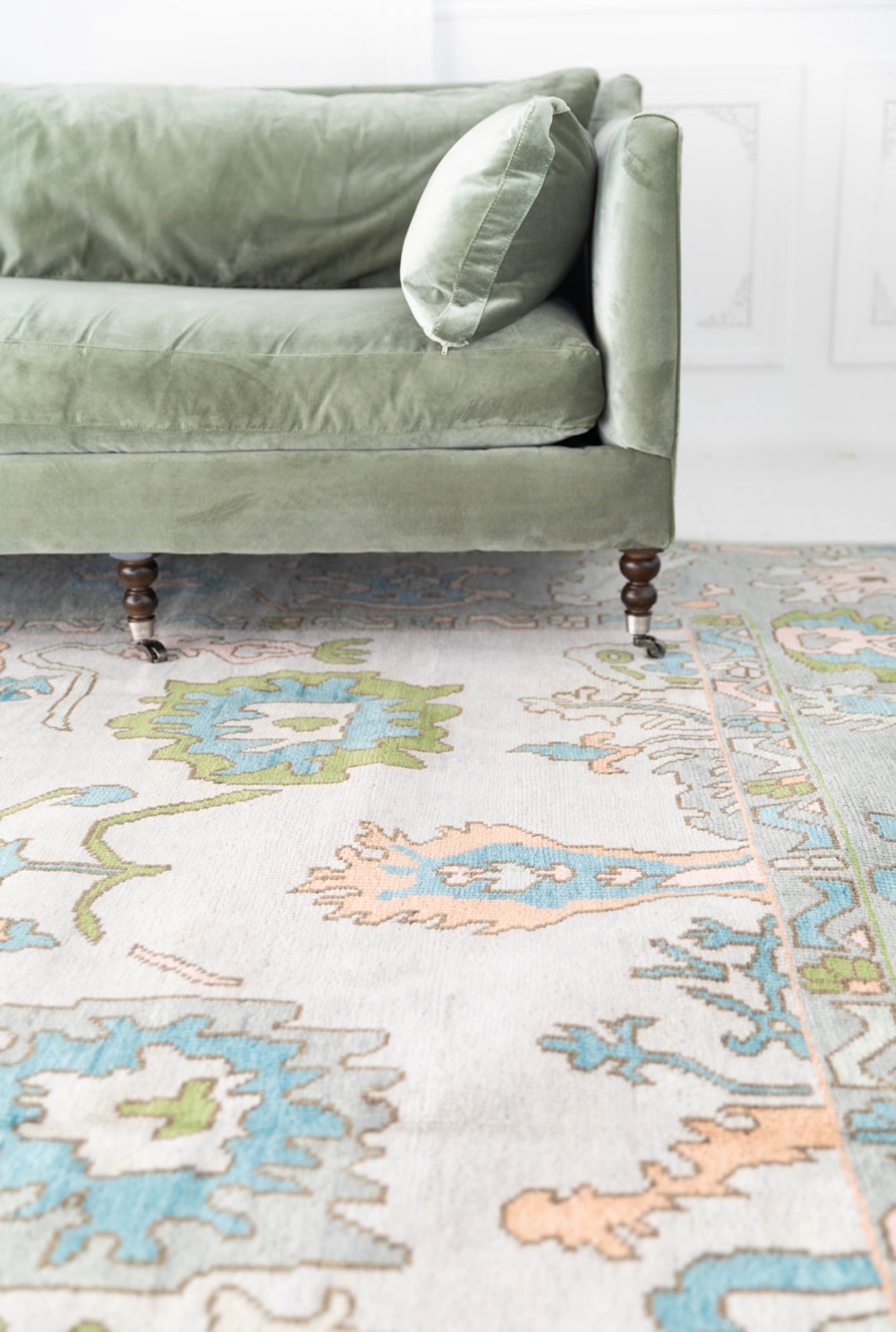 Lilly Pad – English Village Lane